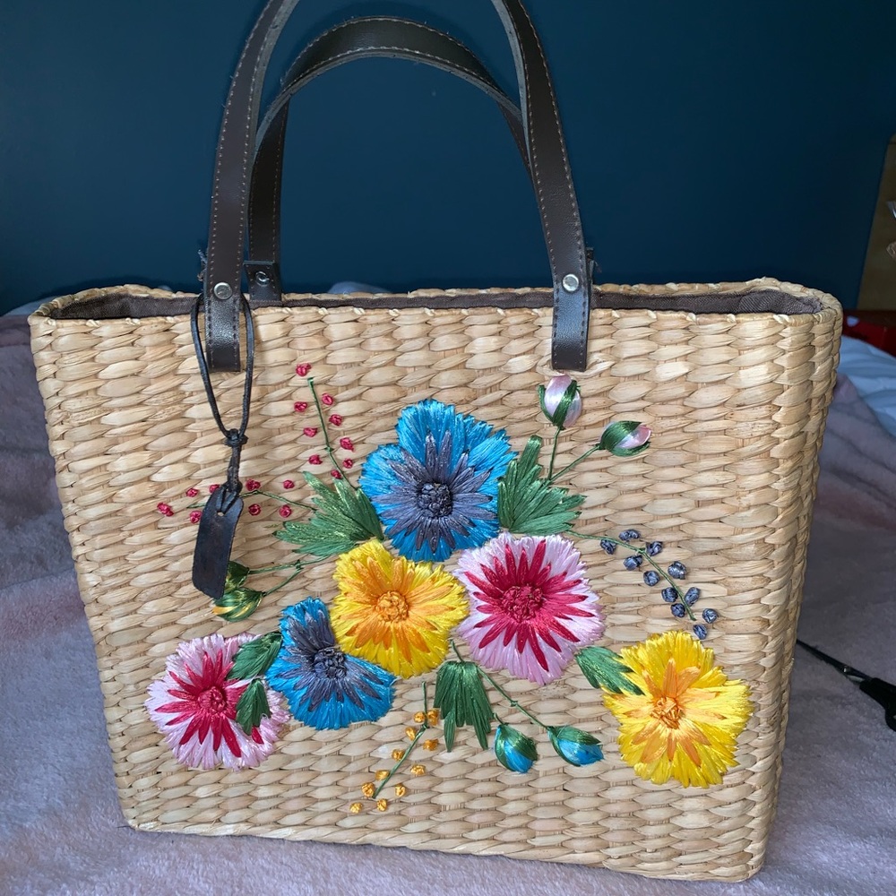 Authentic Vintage Esprit de Corp woven purse